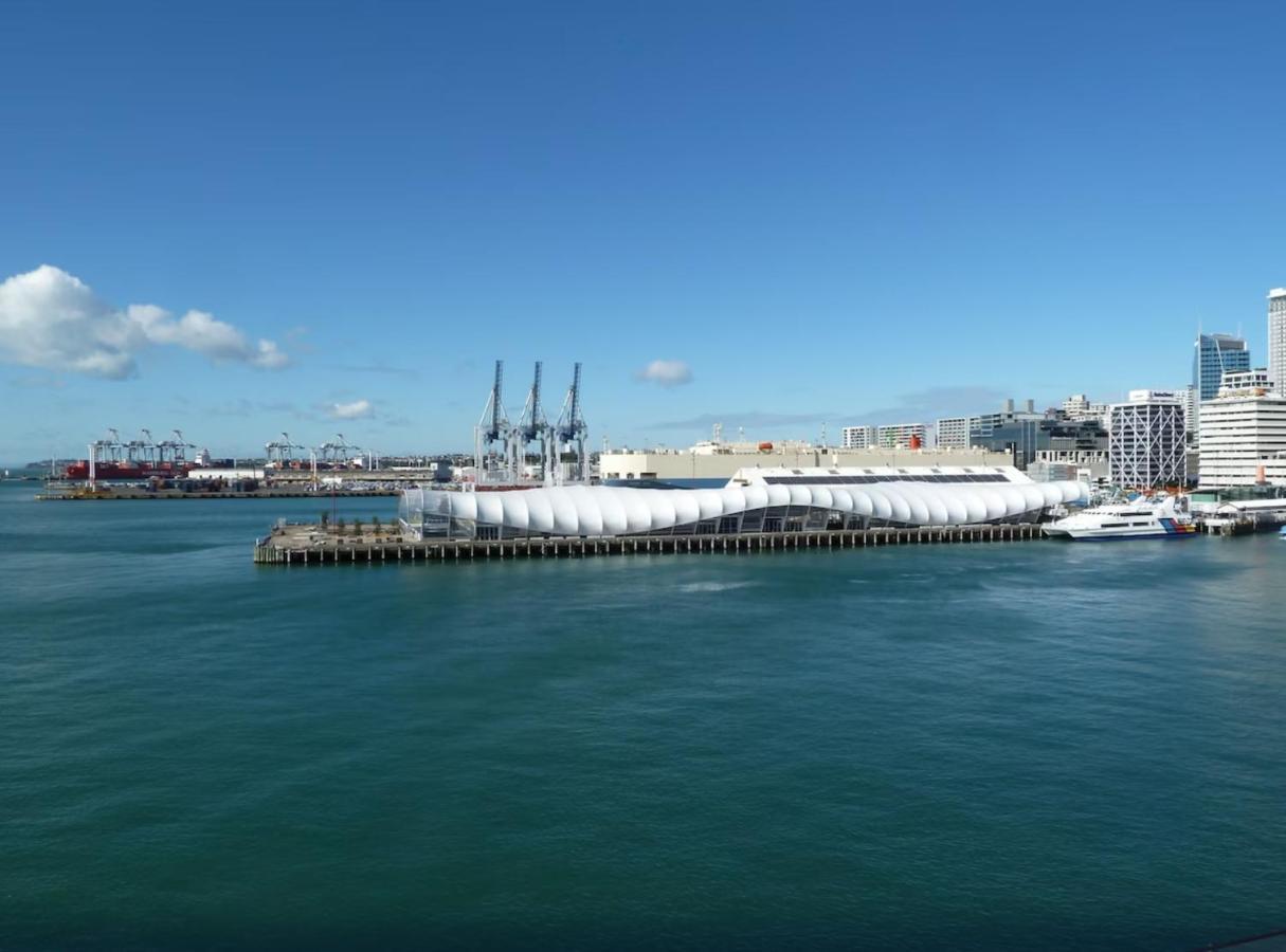 Waterfront Seaview Hotel Apartment - Same Building Block As Auckland Hilton المظهر الخارجي الصورة