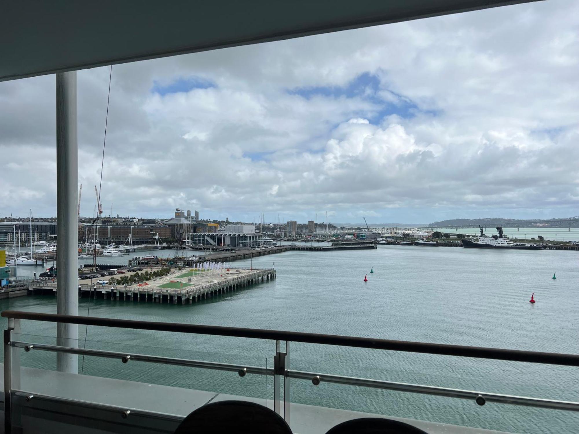 Waterfront Seaview Hotel Apartment - Same Building Block As Auckland Hilton المظهر الخارجي الصورة