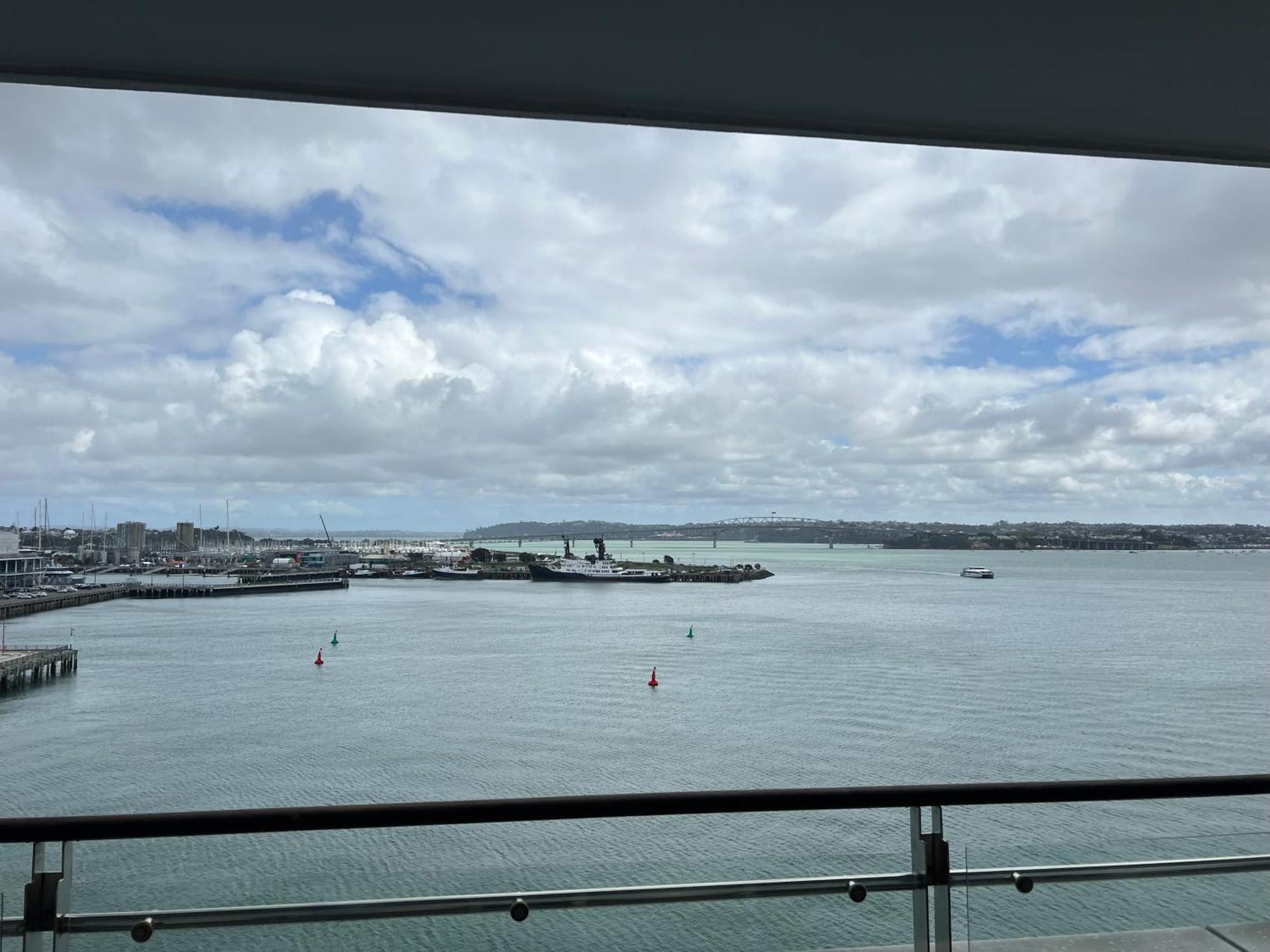 Waterfront Seaview Hotel Apartment - Same Building Block As Auckland Hilton المظهر الخارجي الصورة